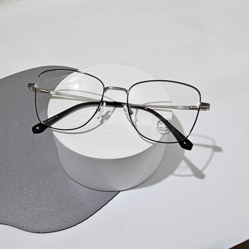 kacamata Besi Cat Eye 10001 Normal s/d -10.00 cyl.200