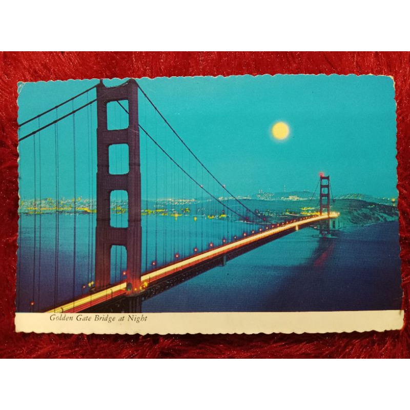 

Post Card USA Golden Gate Bridge at night UN USED