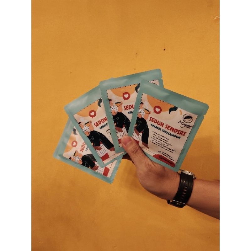 

Seduh Sendiri / Coffee Drip Arabica Simalungun