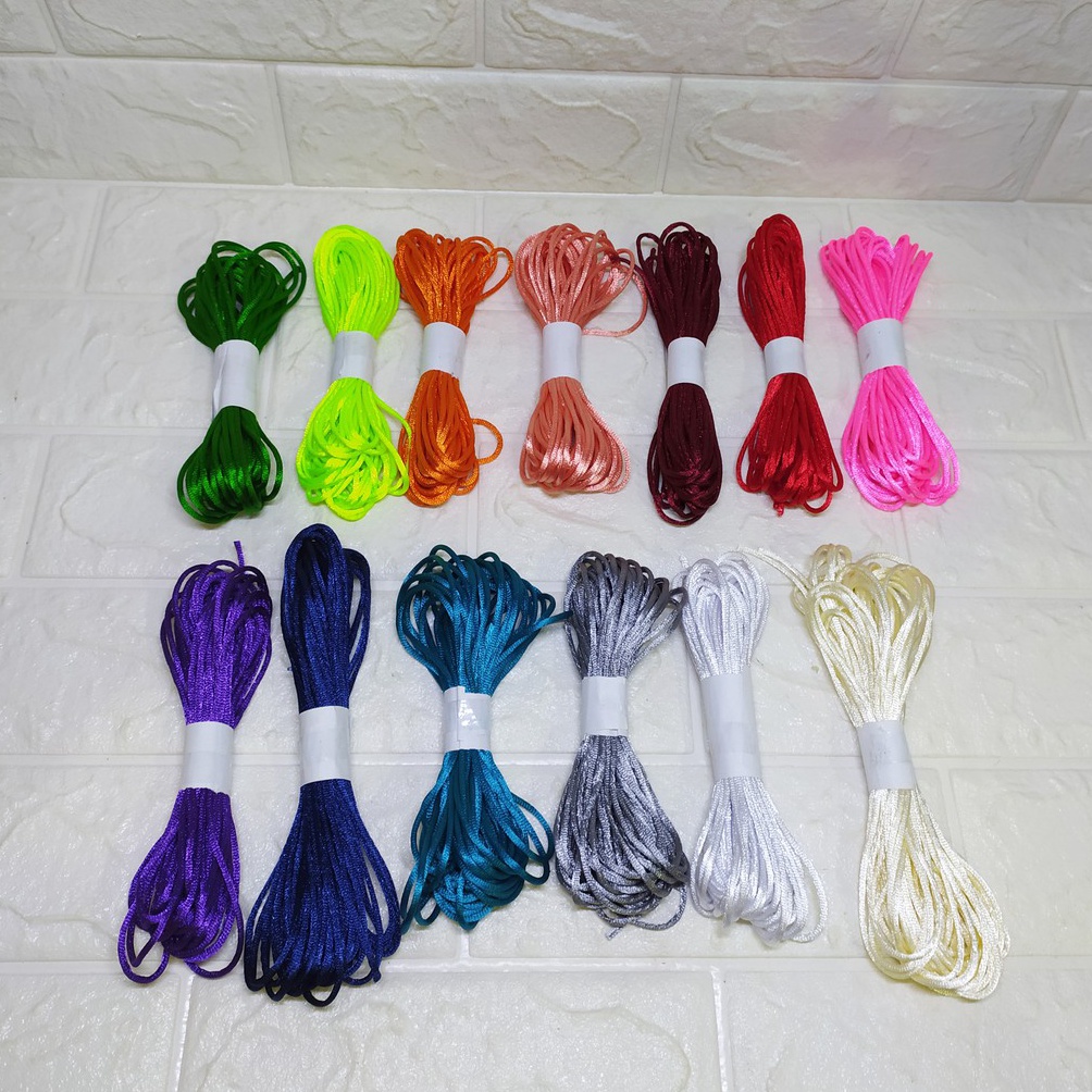 

PROMO SPESIAL 1m Tali Satin Shanghai 2mm Bahan Simpul Gantungan Keranjinan Tangan