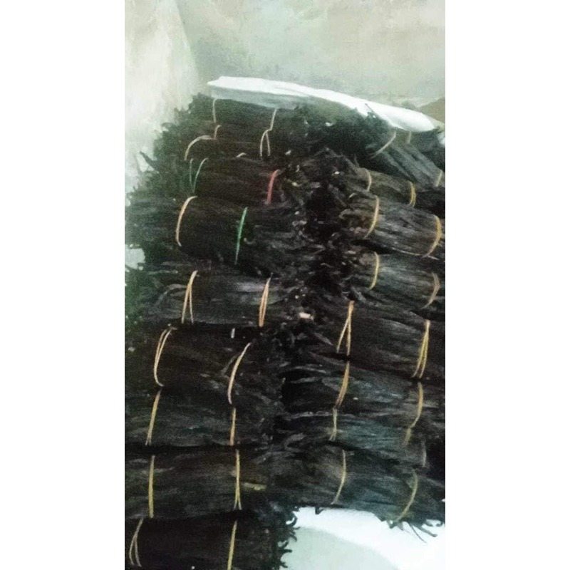 

Toko Nuga Vanilla bean / biji vanili termurah / vanili kering 1 kg / grade B /per kilo Rp.1.250.000