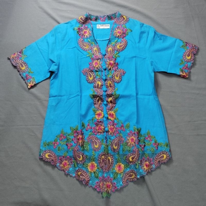 NIRWANA Collection: Kebaya Encim DEEP SKY BLUE
