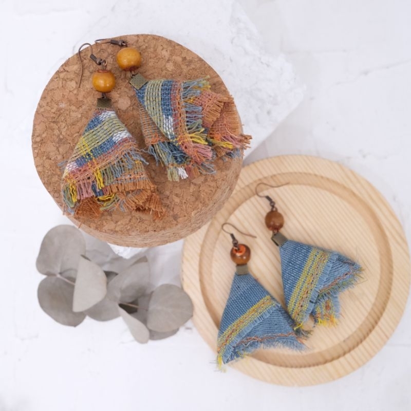 Anting Tenun Ikat Sikka NTT Rumbai Alam