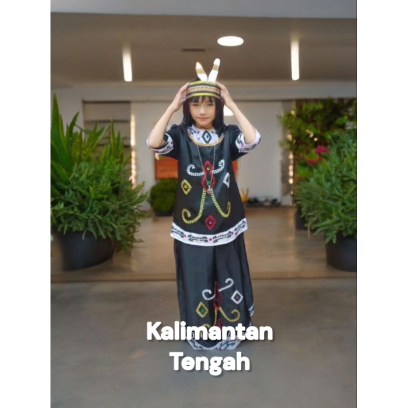 Baju Adat Kalimantan Tengah Anak Perempuan / Baju Adat Kalteng Anak Perempuan / Baju Adat Kalimantan