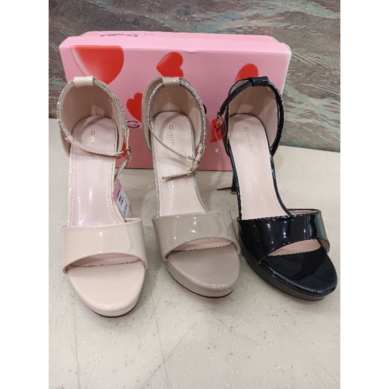 Genny heels wanita promo