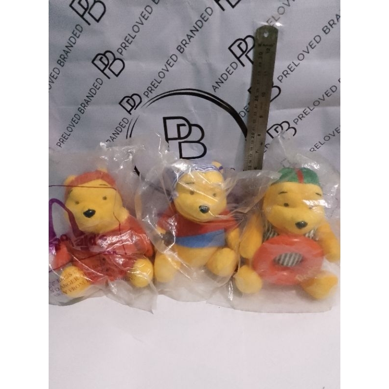 McDonald's Happy Meal- Boneka Winnie Pooh & Kawan - Kawan