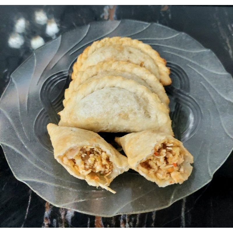 

CIRENG ISI AYAM SUWIR PEDAS