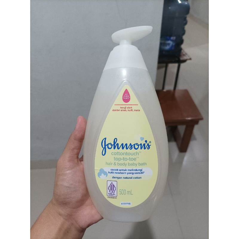 Johnson COTTON TOUCH 500ml ORGINAL