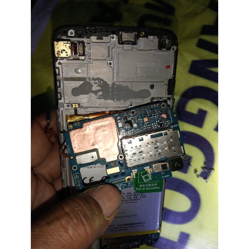 realme 8i matot