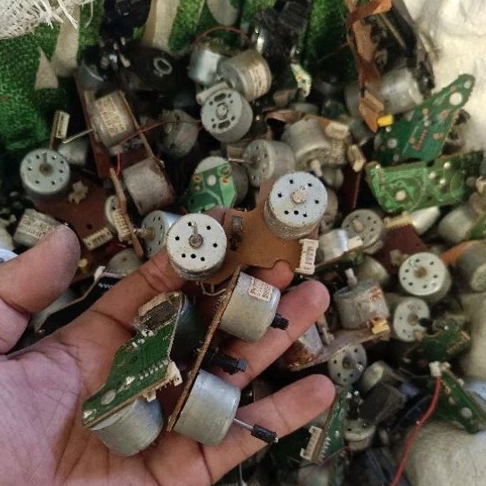 GROSIR 10 gandeng dinamo layangan AS panjang pendek