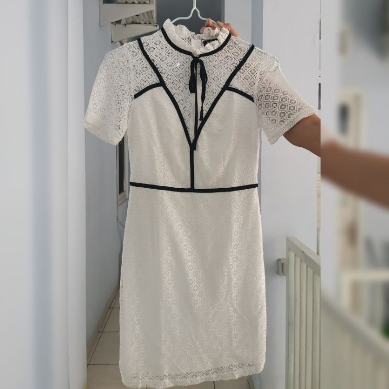 Preloved Dress Korea/White Dress/Korean Style/Mini Dress/Dress Putih/Baju Putih