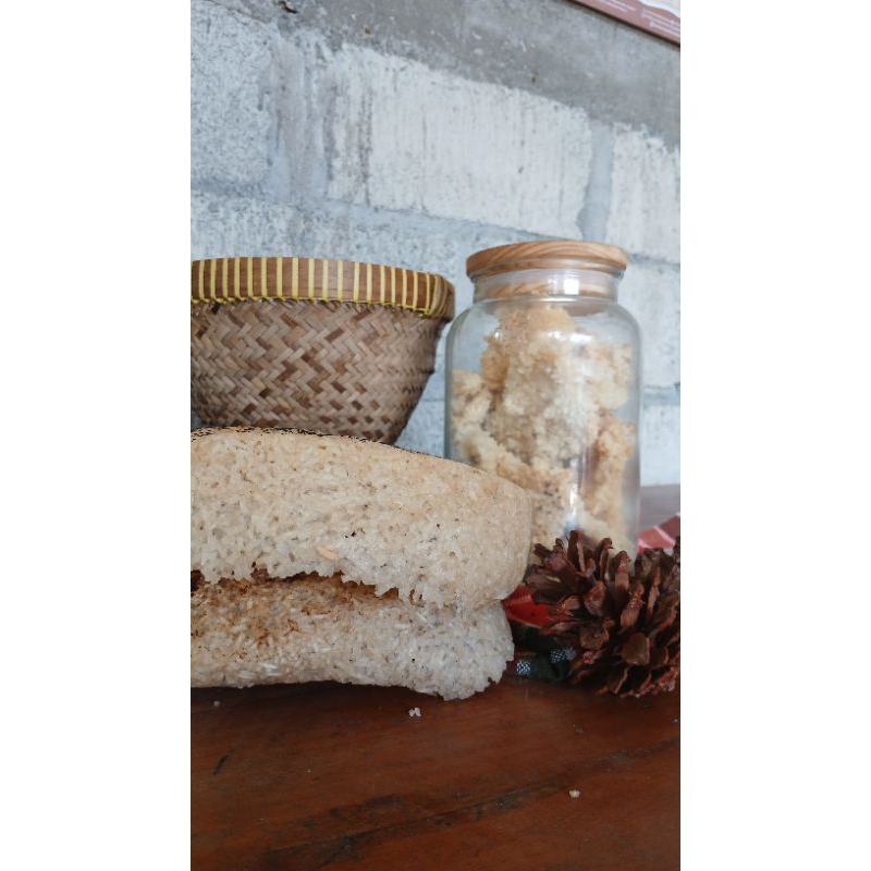 

KERAK NASI MENTAH INTIP NASI MENTAH HAGA JUAL 1 BIJI