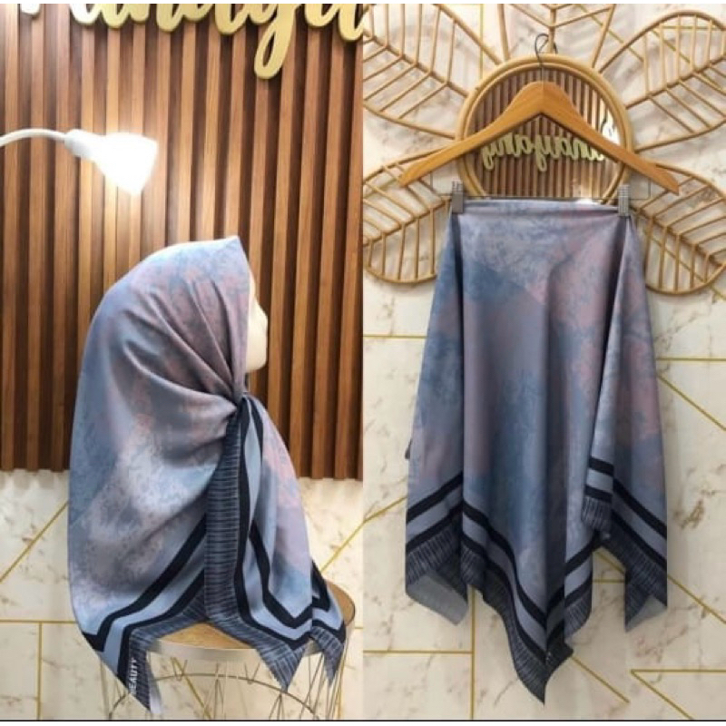 HIJAB segi empat VOAL MOTIF printing/ segi empat motif/FATRIANA hijab