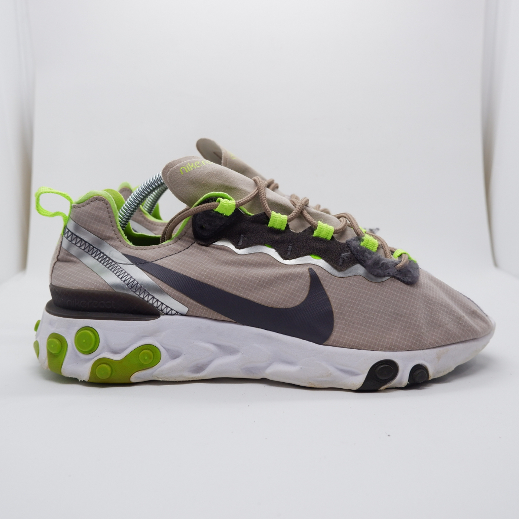 SEPATU BEKAS / SECOND SIZE 42 174 Nike React Element 55 Pumice Volt