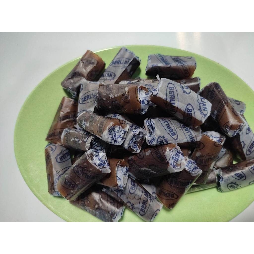 

Oleh Oleh Dodol Garut Special Mixs Halal dan Fresh 500 gr