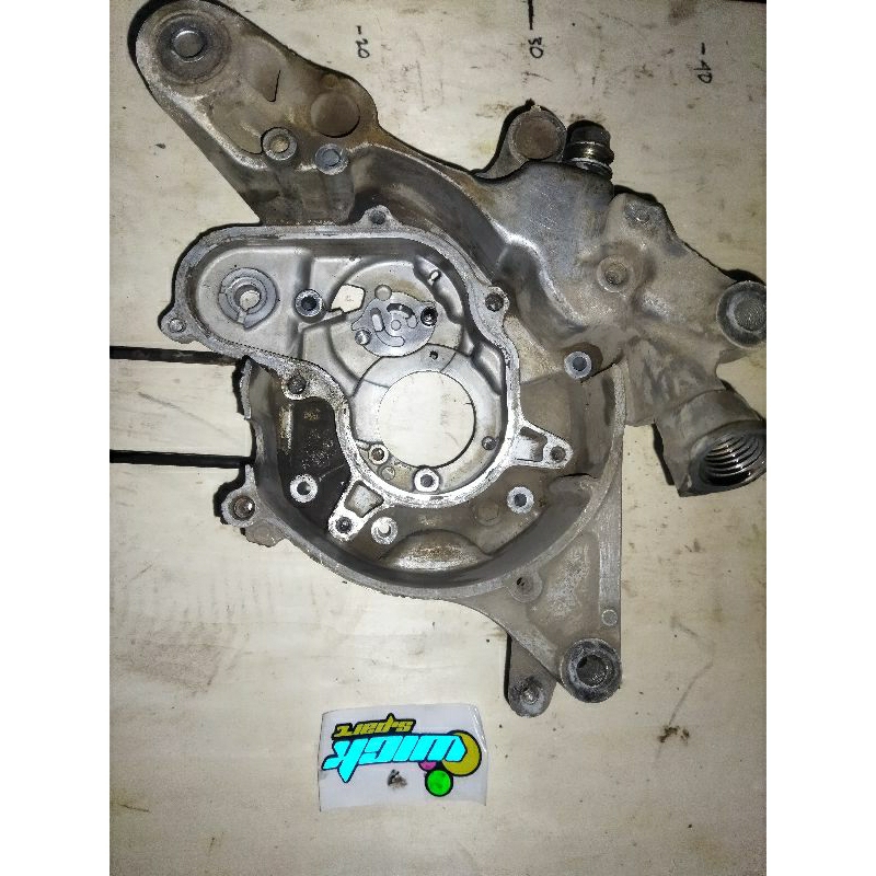 rengkes kanan vario karbu (kvb)