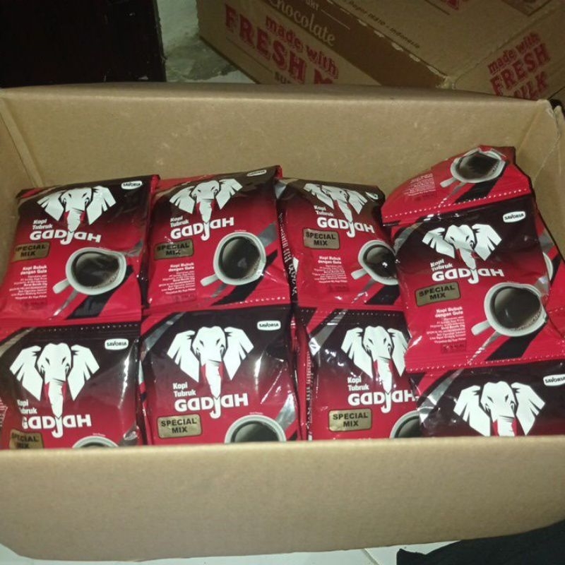 

Kopi Tubruk Gajah Spesial Mix 1 Duss Free 2 Renceng