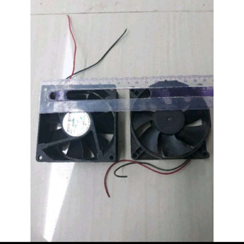 kipas DC 12v uk 8x8 cm bekas psu