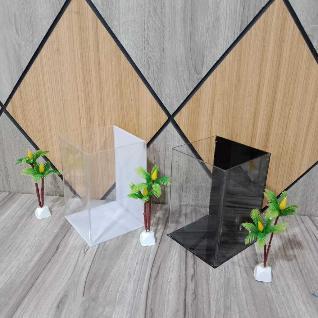 Soliter akrilik 10 x 10 x 15 / soliter cupang /soliter selfi /soliter promo / soliter 10 x 10 x 15