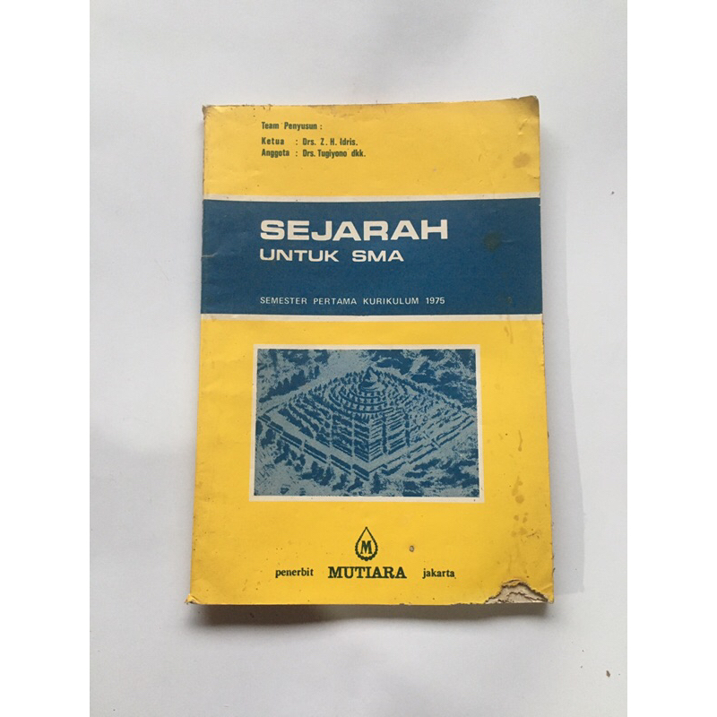 buku pelajaran SEJARAH untuk SMA semester pertama kurikulum 1975 tahun 1983