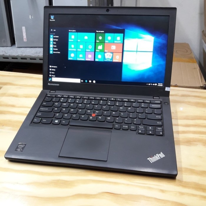 LAPTOP SECOND MURAH LENOVO THINKPAD X240 I5 4TH GEN 4/128 12.5"