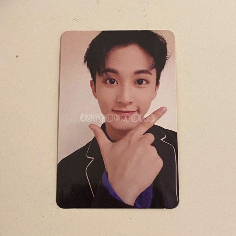 nct mark lee we go up photocard pc album