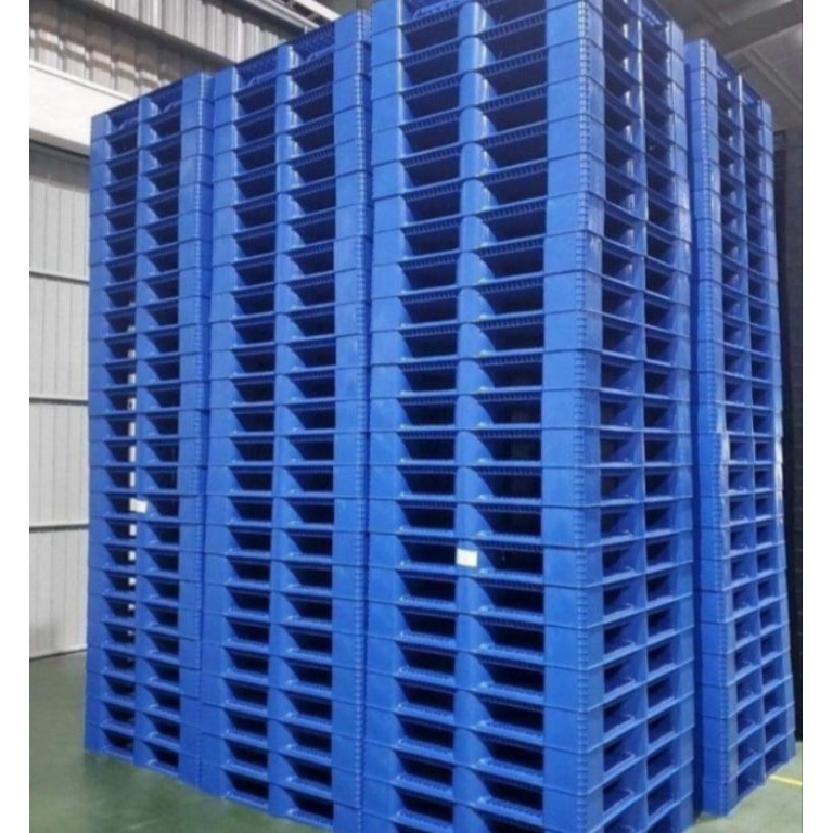 

KODE J95J palet plastik buat tatakan bekas pakek warna biru 11x11x15