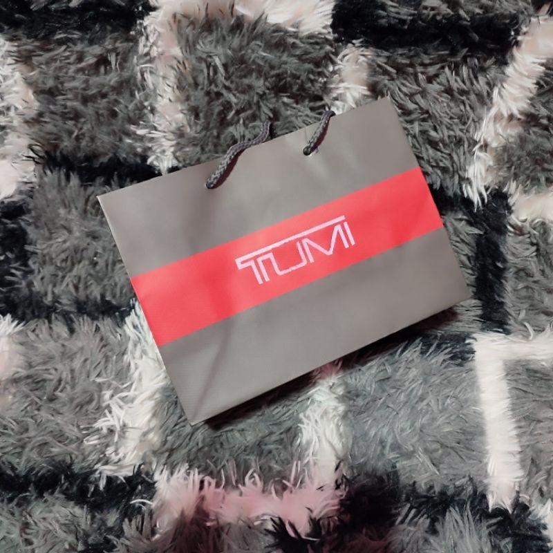 

Paper bag kantong kertas kado tas kado