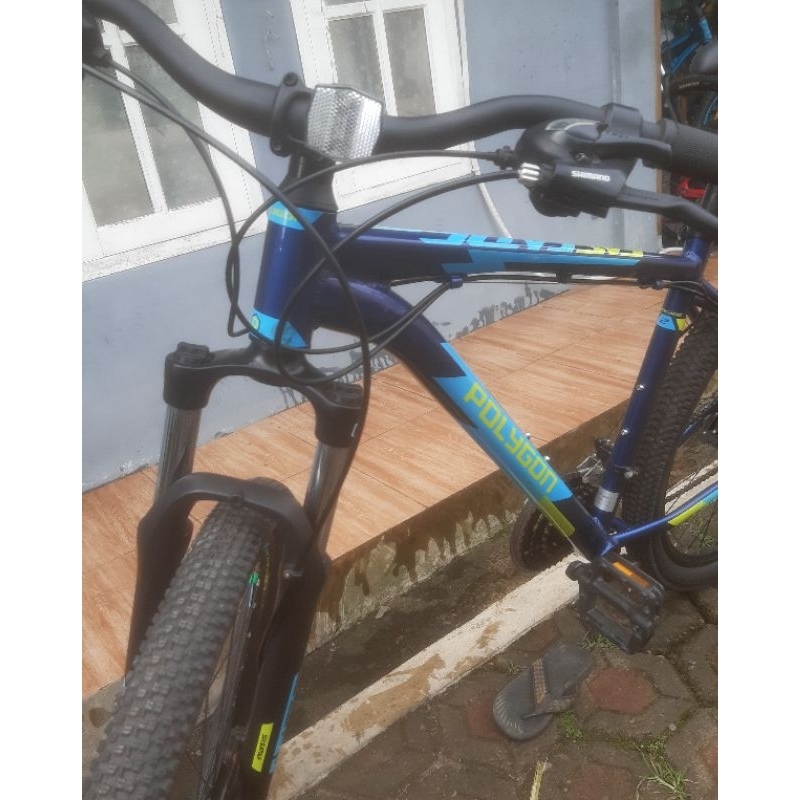 Sepeda MTB Polygon Cascade 2 Size M 27.5