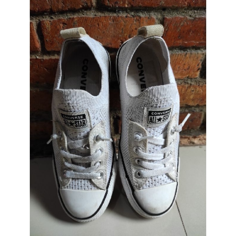 sepatu Converse slip on putih original
