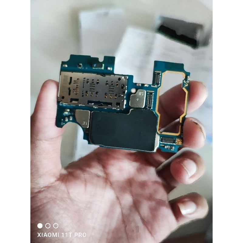 Mesin Samsung Galaxy A71 SEIN 8/128GB Normal Siap Pakai