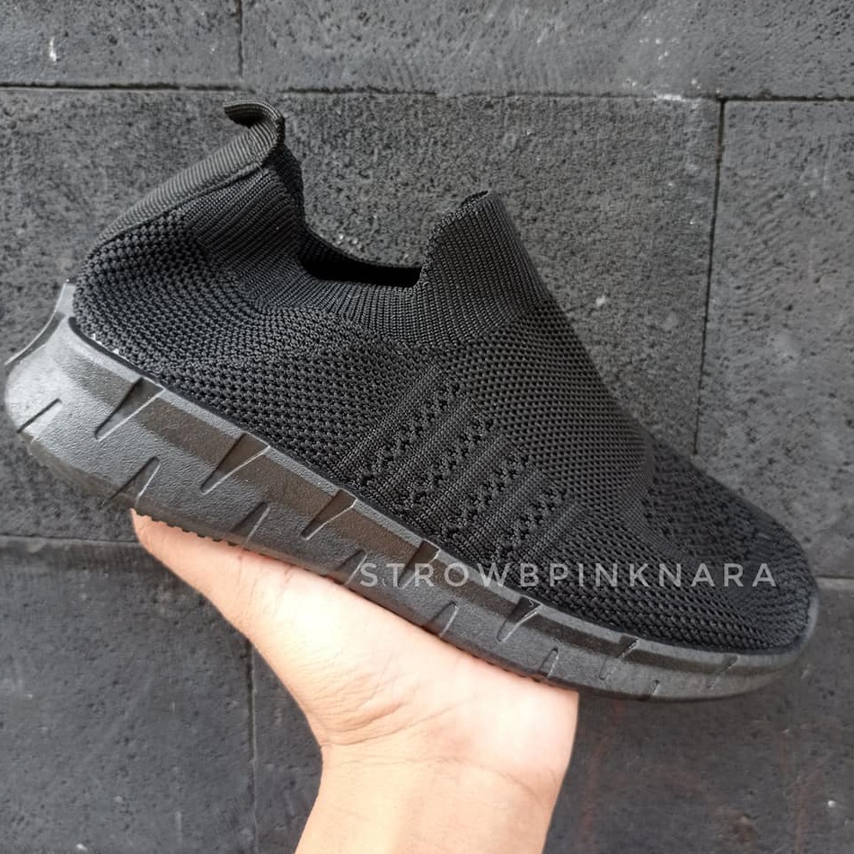 KODE Y88W COD 2736 SEPATU SLIP ON ANAK WARNA HITAM SEPATU SEKOLAH ANAK SEPATU SNEAKERS IMPORT ANAK