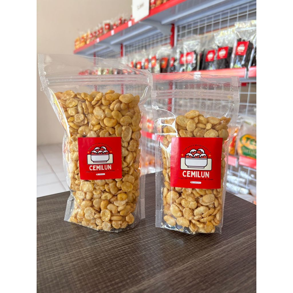 

Cemilun - Kacang Koro Kupas Original Asin