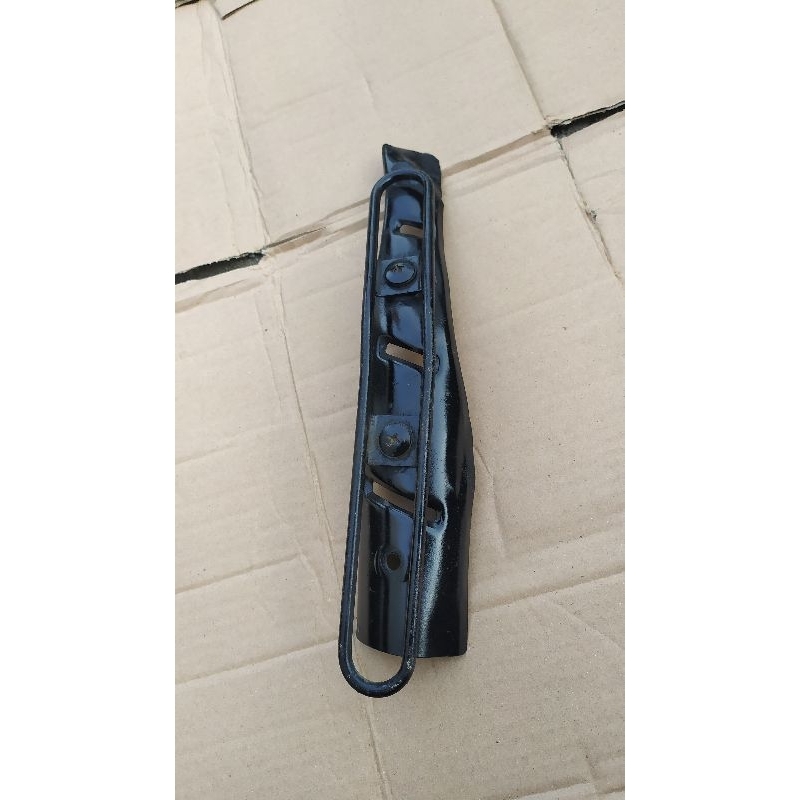 Lis cover tutup pelindung tameng pipa leher kenalpot Honda CS1 original copotan