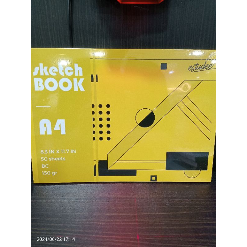 

Estudee sketchbook A4