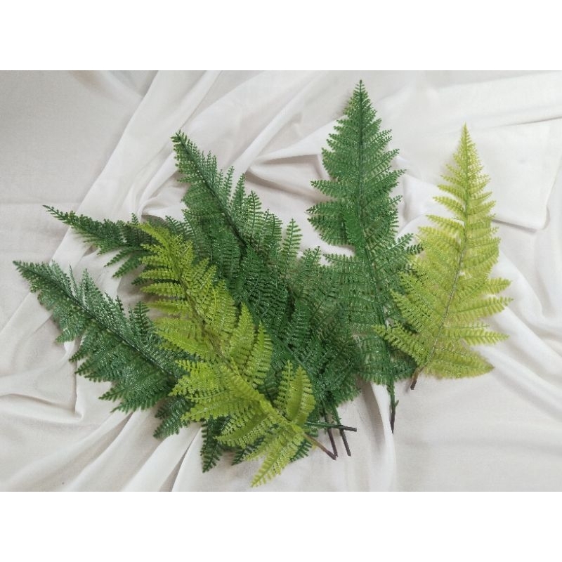 Daun artificial palm pakis/ Daun Pakis / Daun pakis ulat