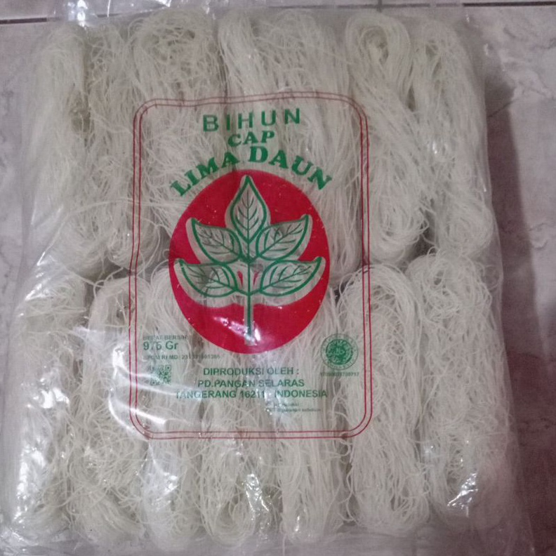 

TERLARIS Bihun Cap Lima Daun 975gram