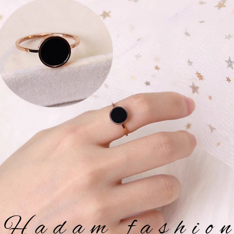 Cincin Titanium Wanita Korea Kekinian, Cincin Bulat Hitam Anti Karat DanTidak Luntur