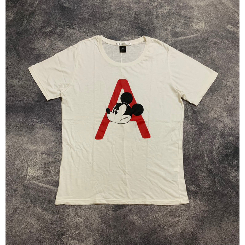 Kaos Uniqlo Disney x Undercover