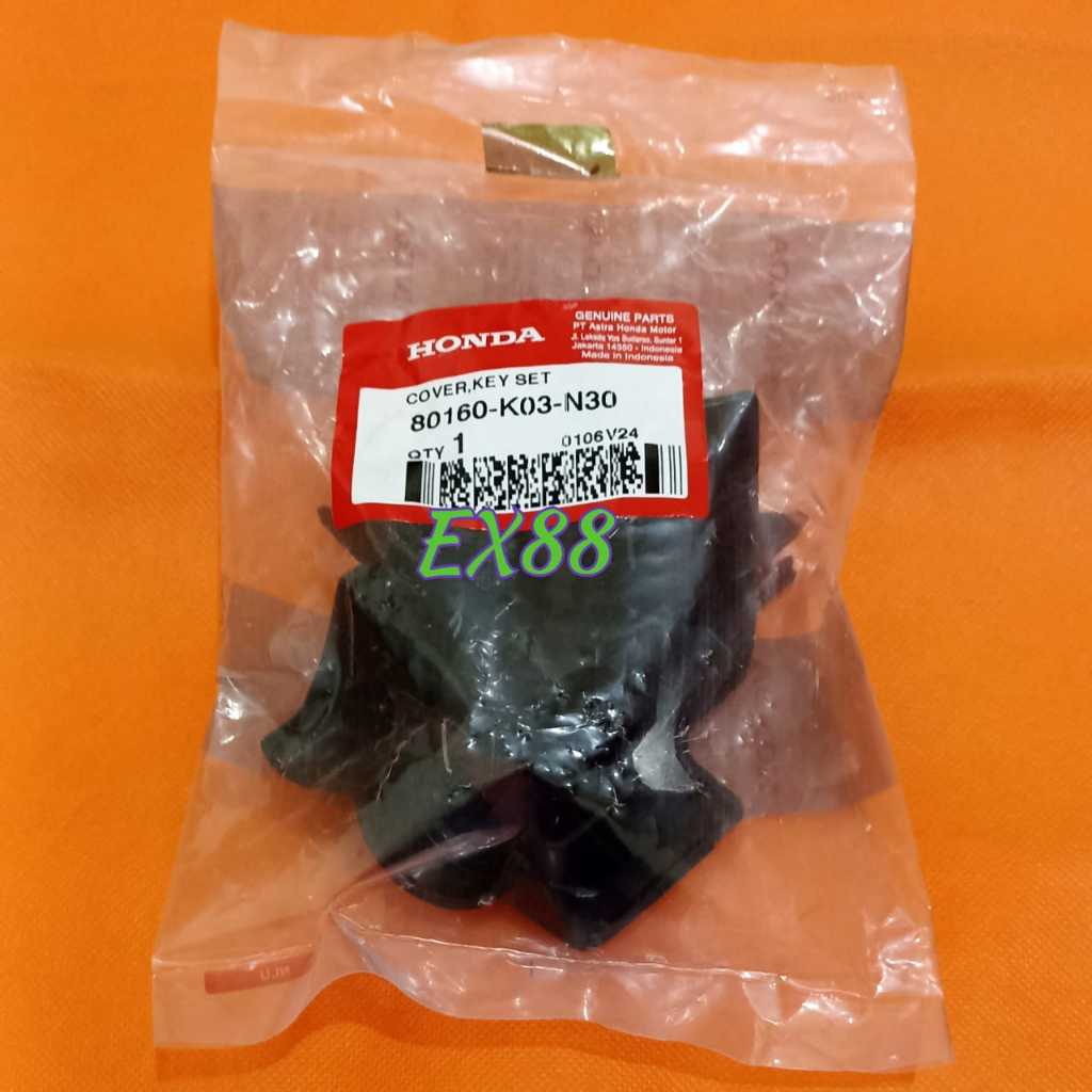 PLASTIK COVER / TUTUP KUNCI JOK / SADEL GENIO / BEAT LED 2020 K1A / SCOOPY 2021 K2F ORIGINAL AHM ASL