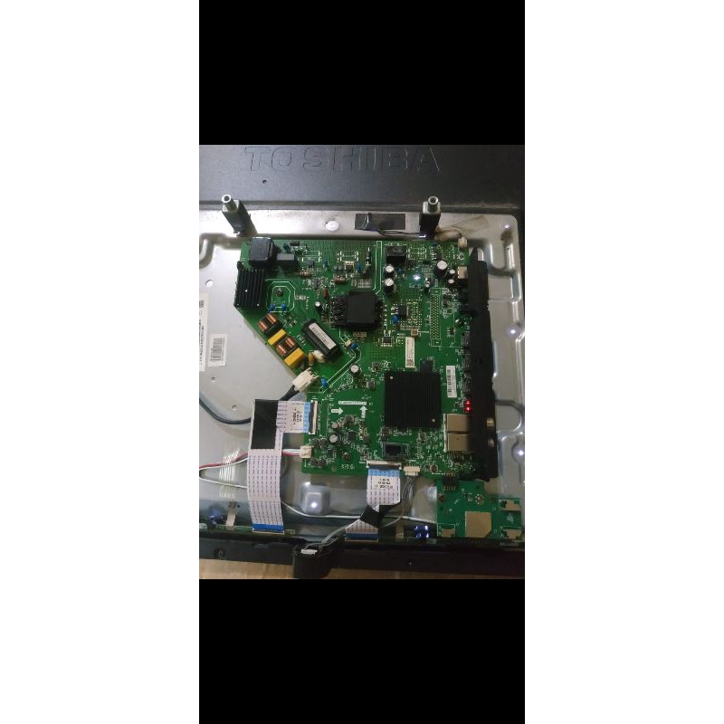 MB TOSHIBA 49L5995