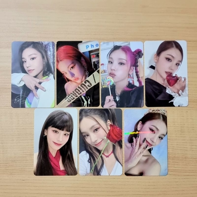 PC Photocard ITZY Yeji Wannabe Sign Guess Who Garpol Crazy in Love CIL Lollipop Checkmate Heart Ches