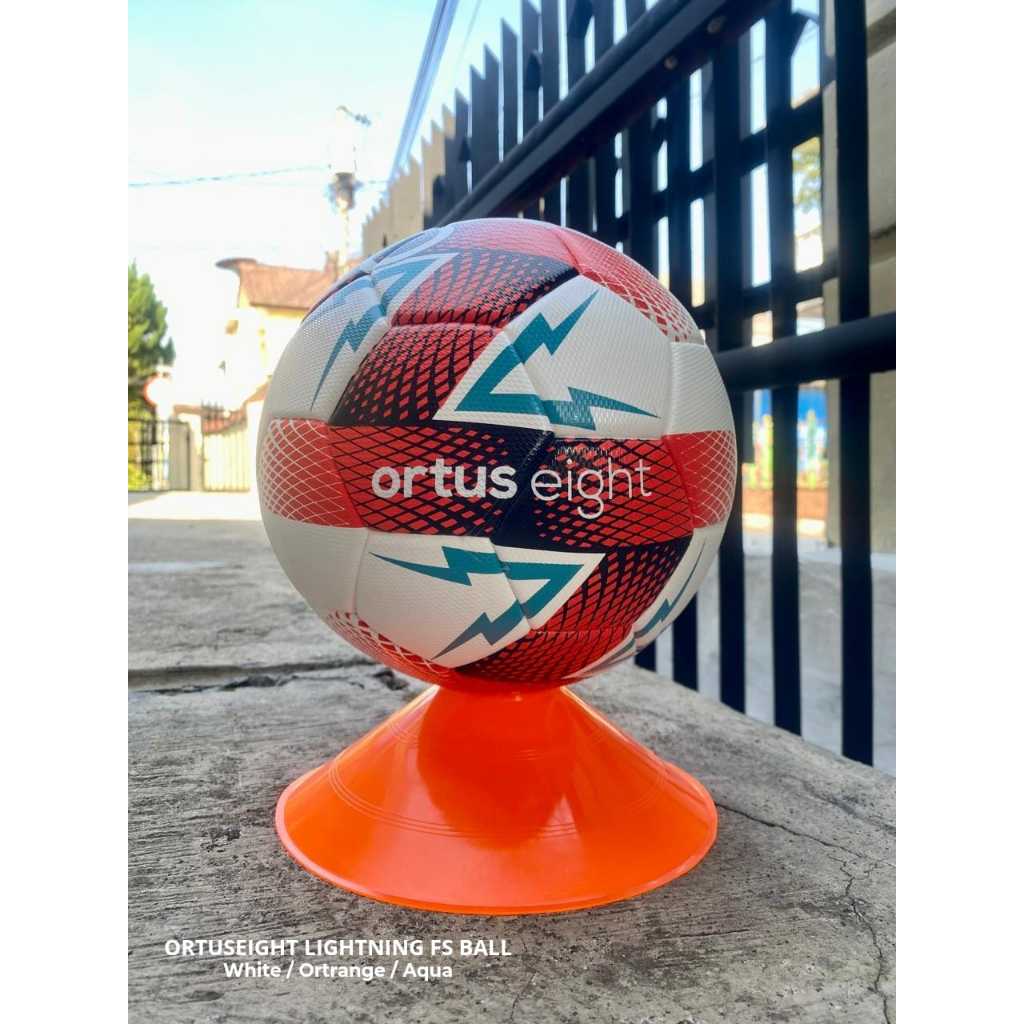 BOLA FUTSAL ORTUSEIGHT LIGHTNUNG BOLA FUTSAL SIZE 4 BOLA LAPANGAN INDOOR ORIGINAL ORTUSEIGHT