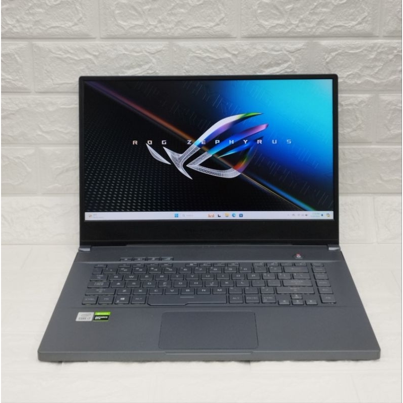 Laptop Asus Rog Zephyrus Intel core i7 Gen 10 RAM 16 GB SSD 512 GB