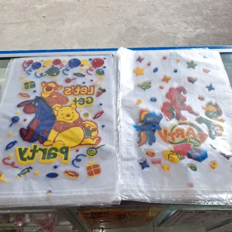 

plastik snack ulang tahun biasa tipis