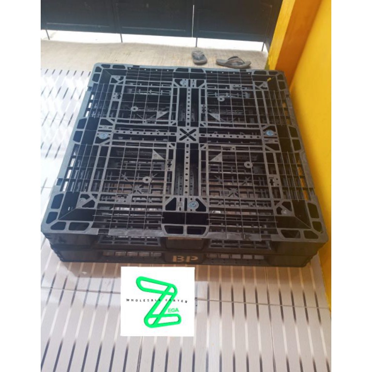 

Palet plastik bekas 11x11x12cm sangat layak pakai m F6D4