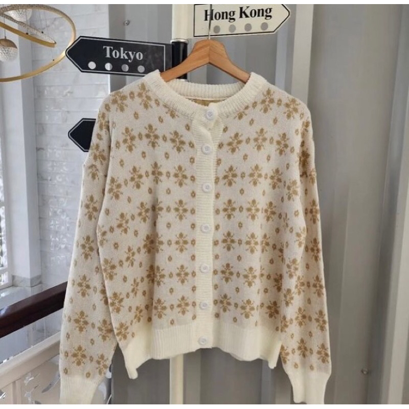 ELNARA CARDY OUTER RAJUT FLOWER