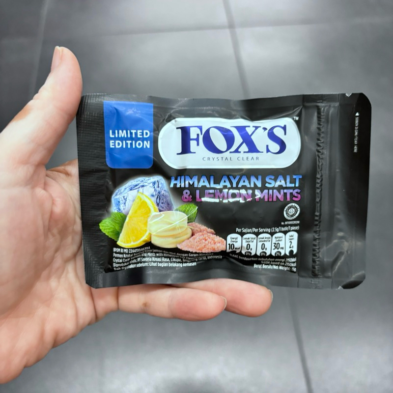 

Fox's Himalayan Salt & Lemon Mint Permen15 gram Permen Foxs