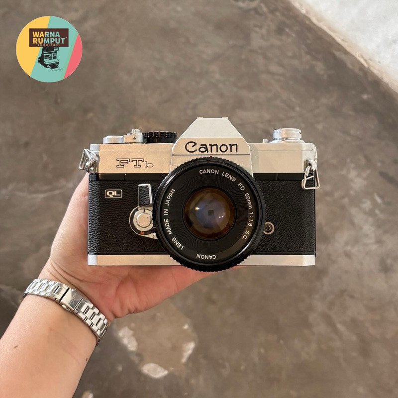 Canon FTb Silver & lensa Canon New FD 50mm f1.8 S.C