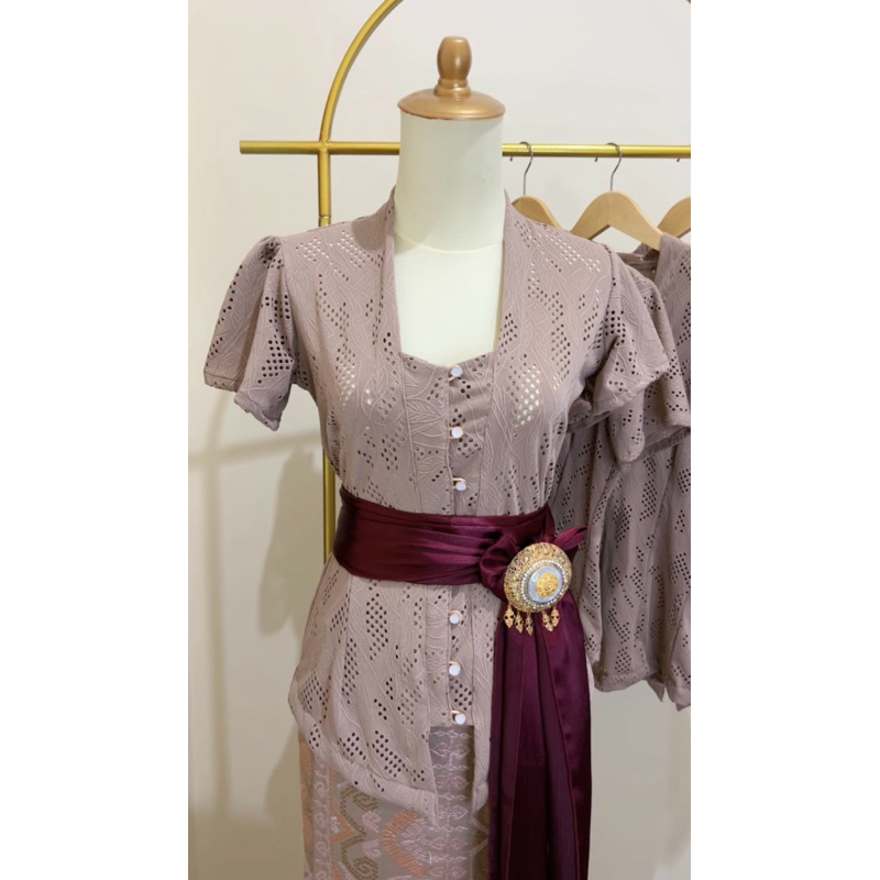 Kebaya bordir (Kebaya saja) | Kebaya Lengan pendek Kebaya lengan rumbai Kebaya bali